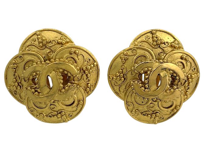 Orecchini a clip Chanel placcati in oro