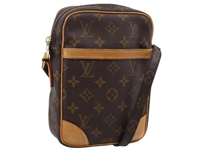 LOUIS VUITTON Bolsa de Ombro Monogram Danube M45266 LV