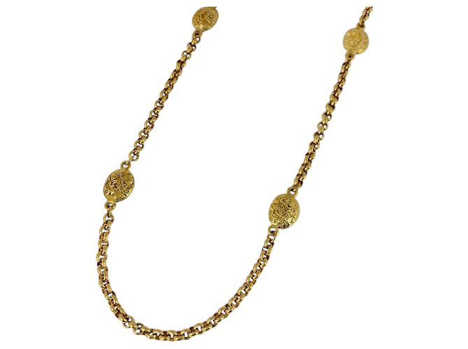 Collana lunga placcata oro con logo Chanel