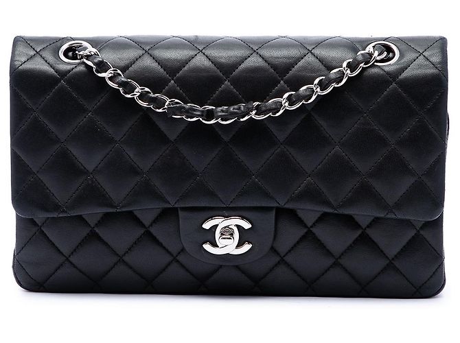 Chanel Black Medium Classic Lambskin Double Flap