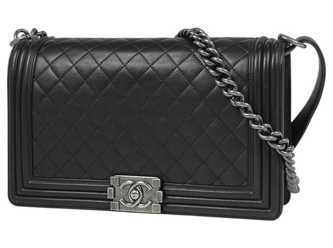 Borsa a tracolla Chanel in pelle nera