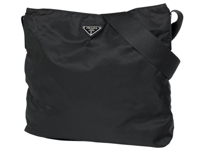 Borsa a tracolla Prada in nylon e pelle