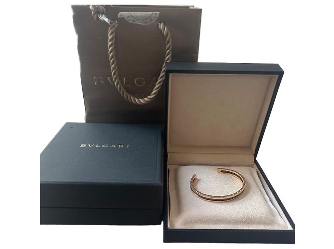 Pulsera Bulgari B.zero1 oro rosa y esmalte negro