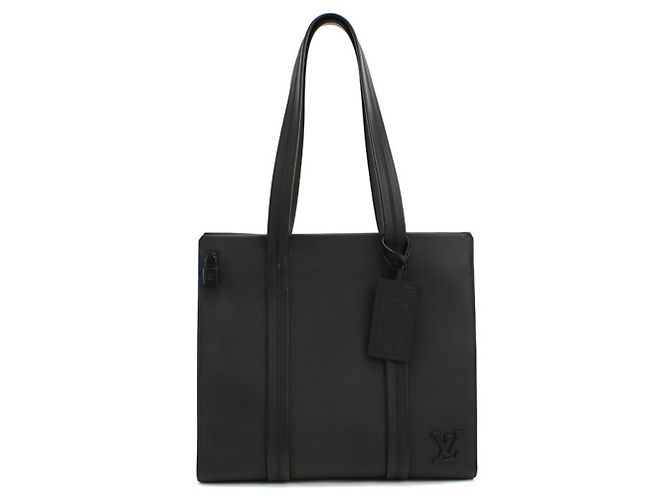 Borsa Tote Louis Vuitton in pelle di vitello nera