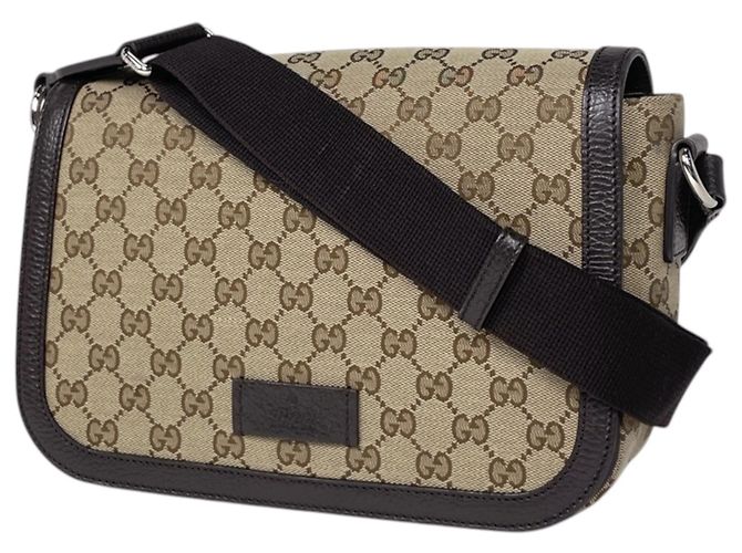 Bolsa de Ombro Gucci GG Canvas