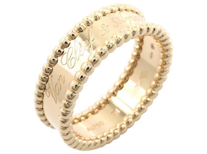 Anello Perlée Signature Van Cleef & Arpels