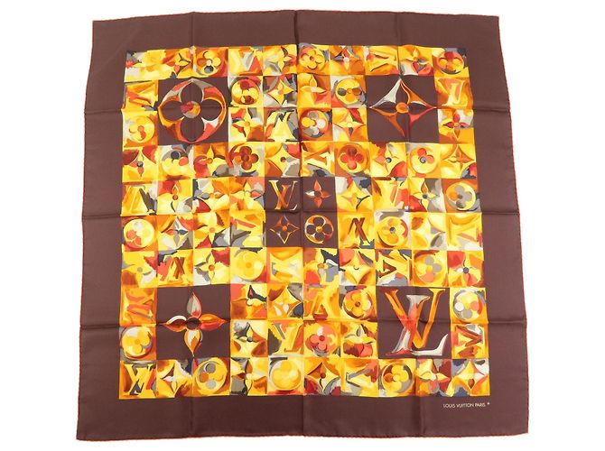 Louis Vuitton Carré Silk