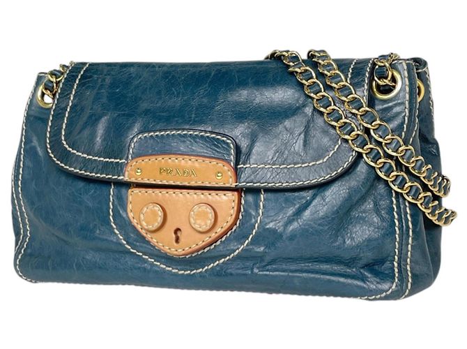 Bolsa de ombro Prada em couro azul