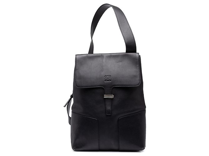 Borsa Sling Anagram in pelle nera LOEWE
