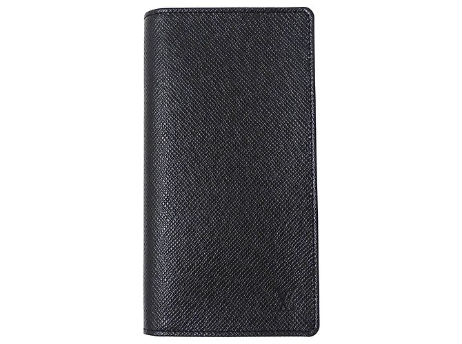 Louis Vuitton Taiga Long Wallet