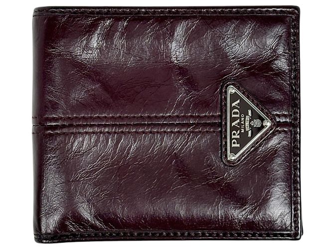 Prada Men's Bi-fold Leather Wallet in Bordeaux