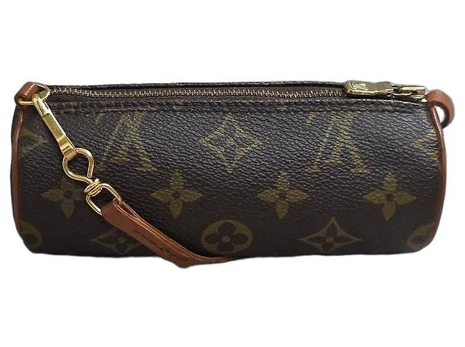 Louis Vuitton Papillon Clutch Monogram