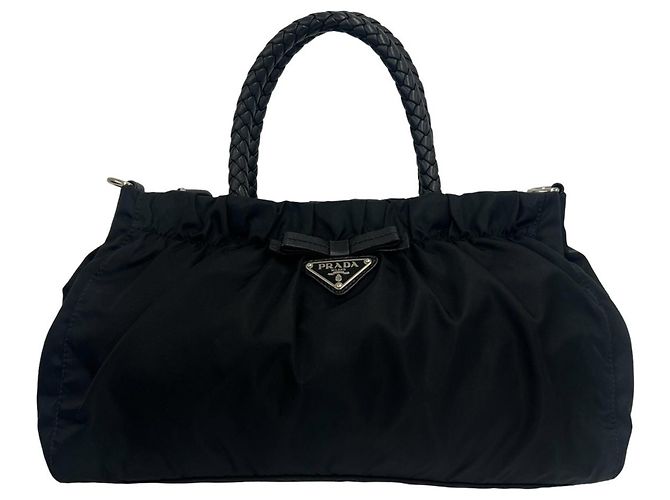 Borsa Prada con placca logo Triangle