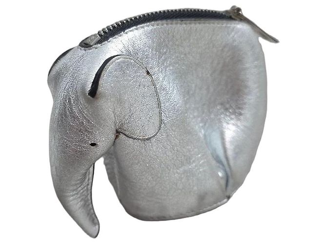 Hermosa Cartera Loewe Eléphant