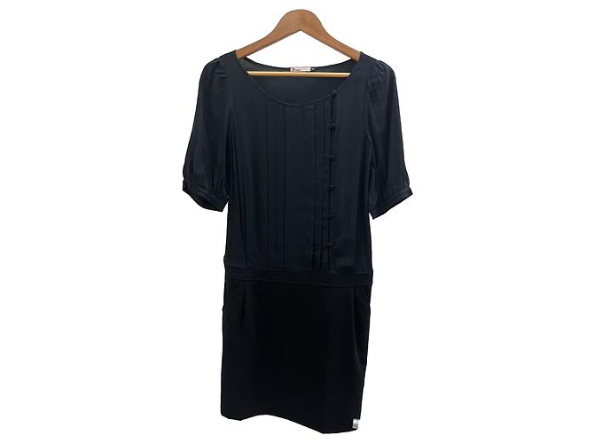 Autre Marque 2 TWO Schwarzes Kleid mit kurzen Ärmeln