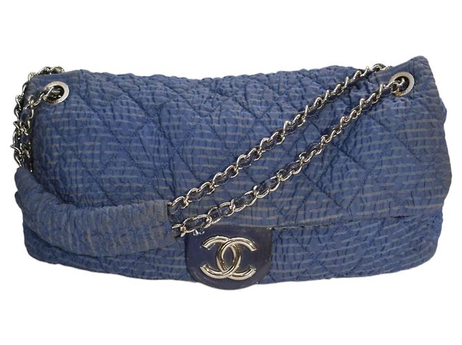 Borsa a spalla matelassé Chanel Blu Denim