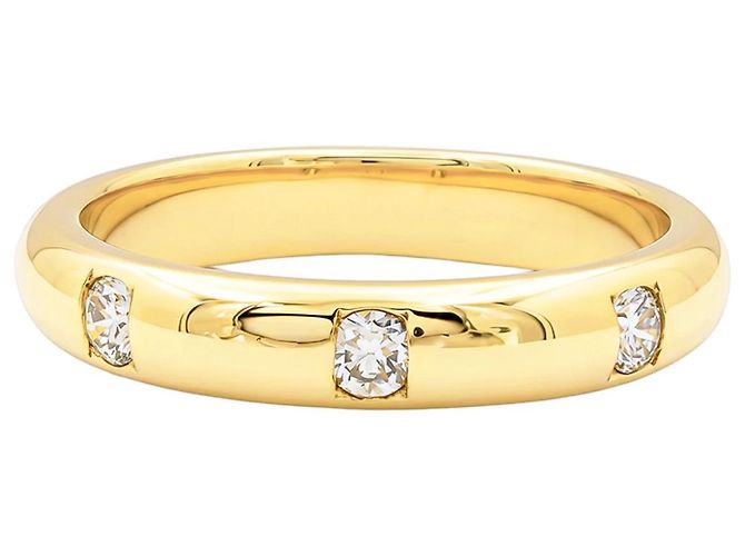 Autre Marque Bague jonc or jaune, trois diamants.
