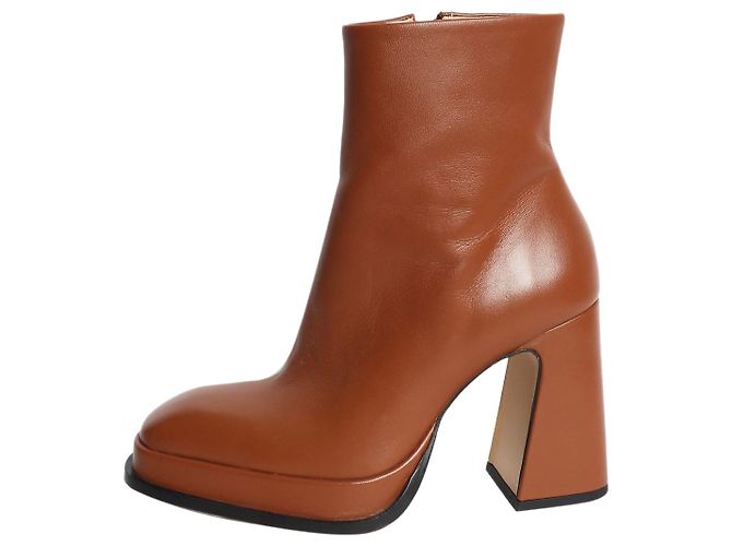 Autre Marque Brown leather Chueca ankle boots - EU 38
