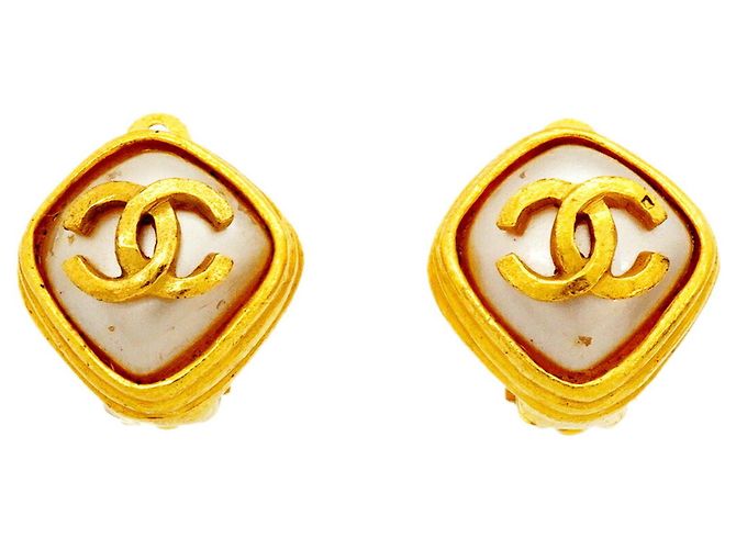 Orecchini a clip Chanel placcati in oro