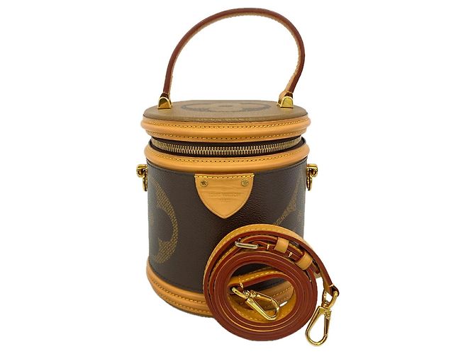 Borsa beauty Louis Vuitton Monogram Giant Reverse Cannes