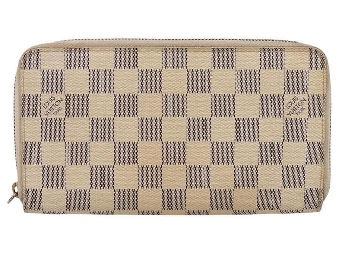 Louis Vuitton Zippy Organizer Damier