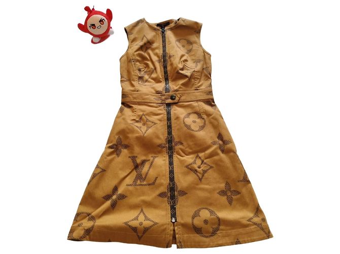 Louis Vuitton Kleider
