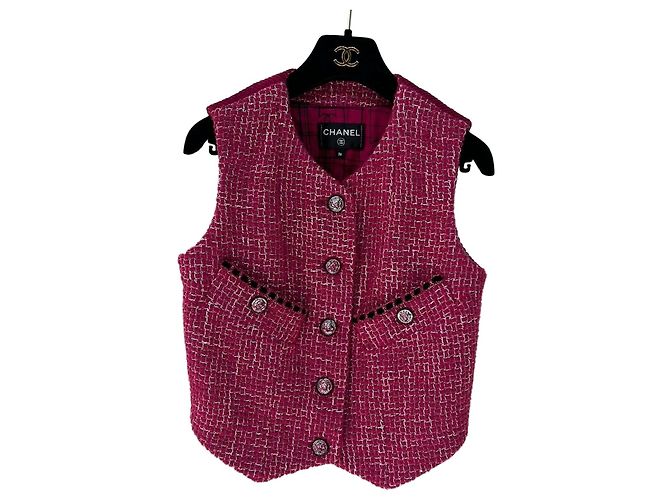 Chanel Tweed Weste Beerenfarbe