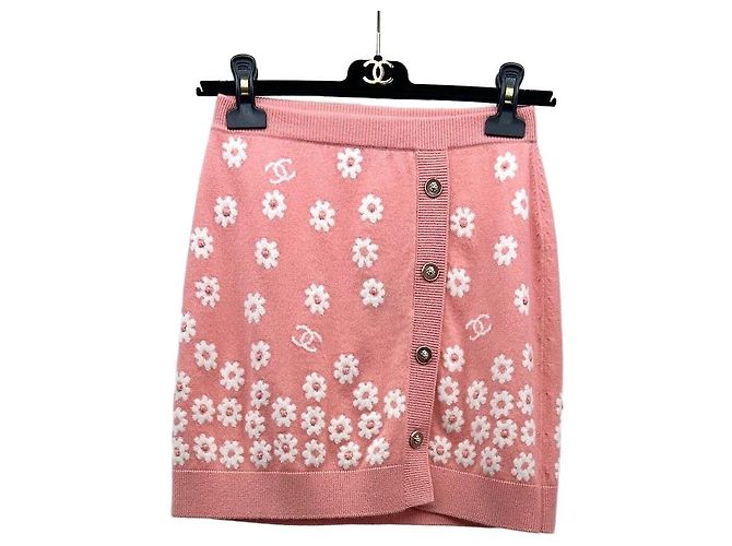 Chanel Rock aus Kaschmir Daisy Double C Strick