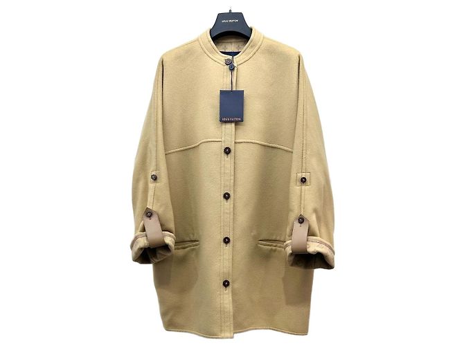 Louis Vuitton Wool Coat Beige Monogram Lining