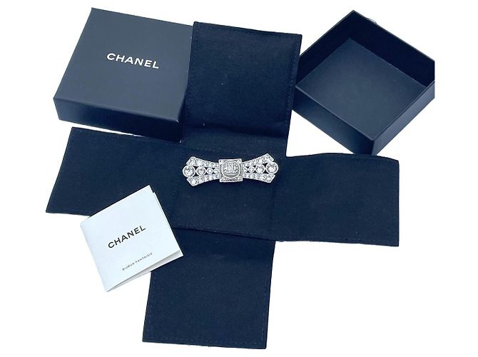 Spille e Broche Chanel