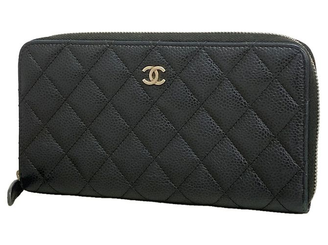 Cartera larga Chanel Matelassé