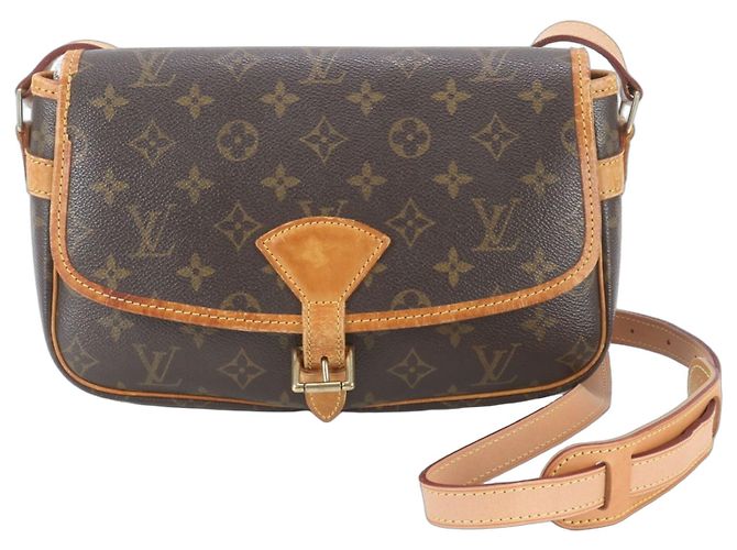 Bolsa de Ombro Louis Vuitton Monogram Sologne em Couro