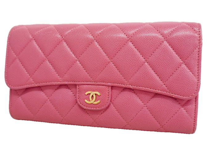 Cartera larga Chanel Matelassé
