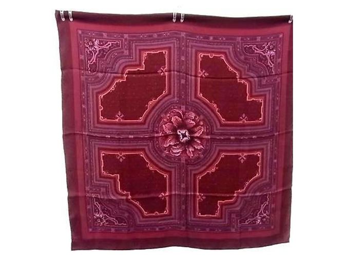 Bufanda Louis Vuitton Bordeaux