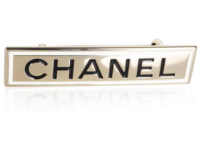 Spilla Logo Chanel 2021 placcata oro