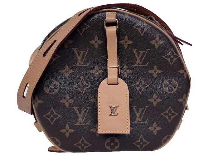 Louis Vuitton Boîte Chapeau MM Monogram Canvas