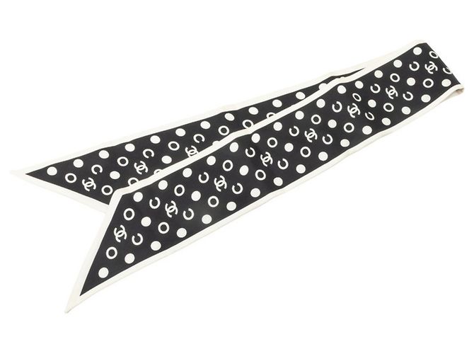 Sciarpa a pois Chanel Coco Mark