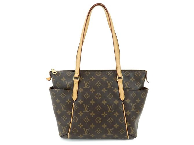 Louis Vuitton Totally Monogram Canvas PM