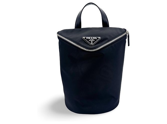 Sling Bag Prada Triangle Zip Re-Nylon com Couro