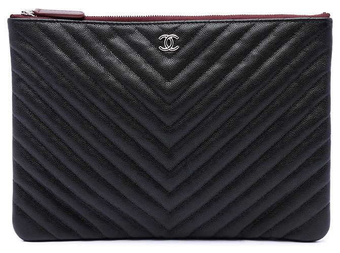 Clutch Chanel Medium CC Chevron Caviar O Case Nera