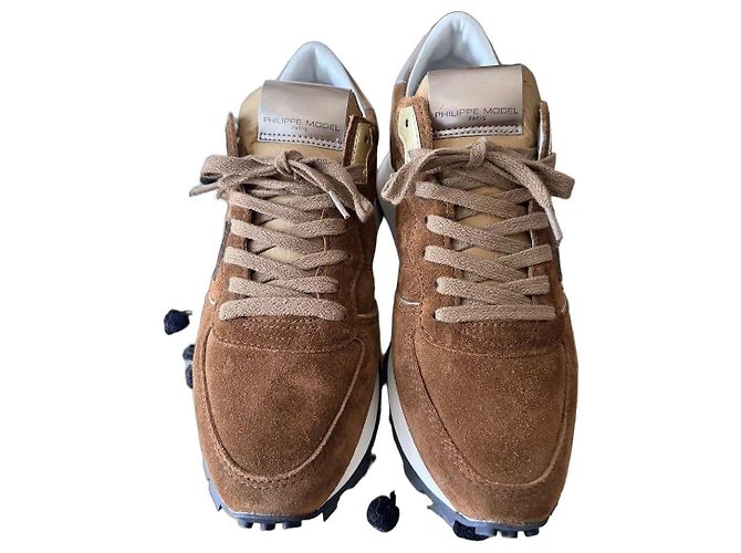 Baskets Philippe Model en daim marron
