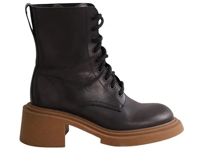 Botas Loewe de cuero marrón