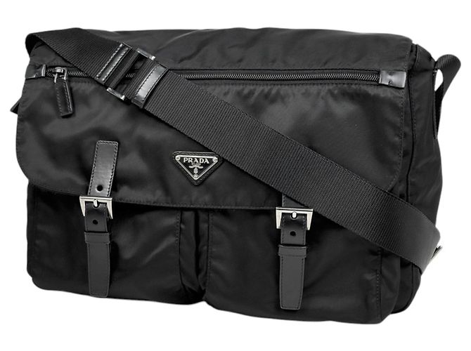 Borsa a tracolla Prada in nylon
