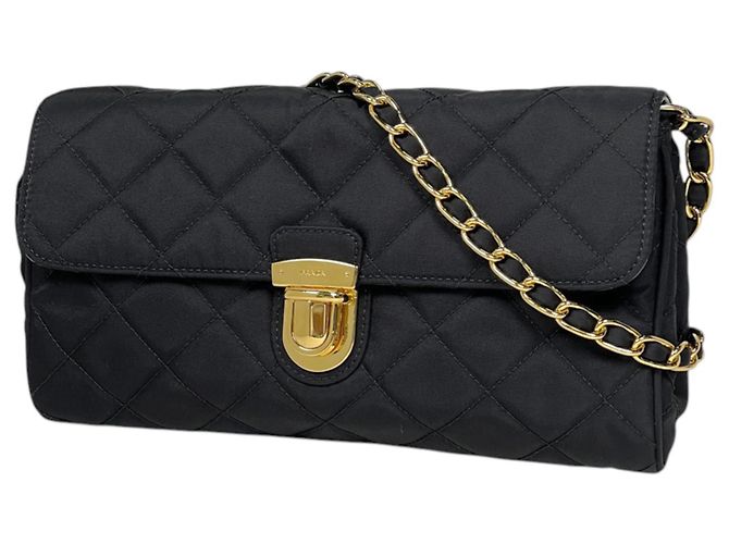 Borsa a tracolla Prada in nylon trapuntato