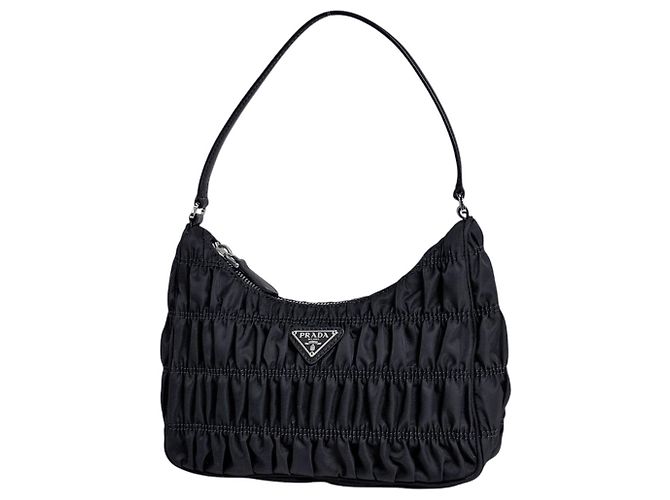 Borsa a mano Prada da donna in nero