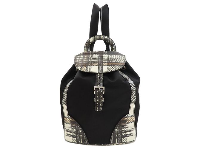 Mochila Prada de nylon preto e branco