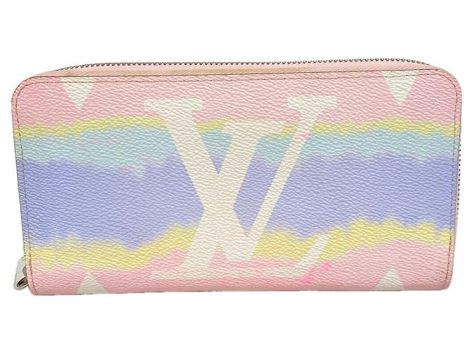 Cartera Louis Vuitton LV Escale Zippy