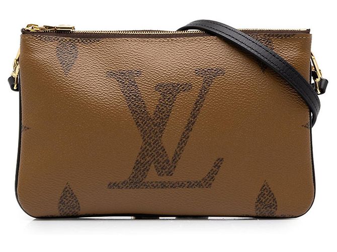 Louis Vuitton Monogram Giant Reverse Pochette