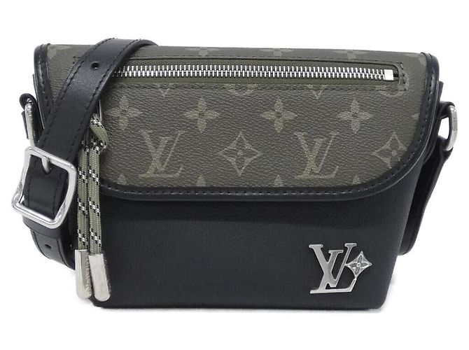 Louis Vuitton PULSE WEARABLE WALLET
Borsa a tracolla in Coated Canvas e Calf leather