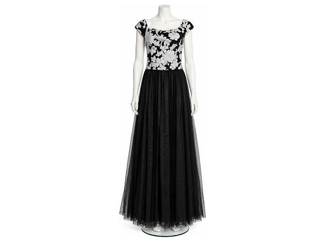 Vera Wang Abendkleid aus schwarzem besticktem Tüll
